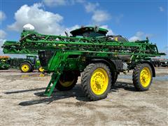 2019 John Deere R4045 Self-Propelled Sprayer 