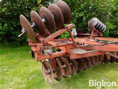items/20713bcab63df011a2d97c1e5239afe0/international-475-20-disk-w-3-bar-harrow_d27bf543af7b4931b0d4724b9bf81b36.jpg