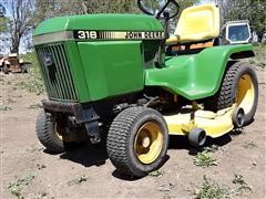 John Deere 318 Lawn Tractor W/Mower Deck 