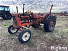 1959 Allis-Chalmers D17 2WD Tractor 