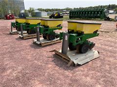 2007 John Deere MaxEmerge XP Planter Units 