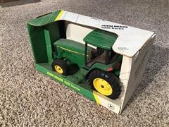 John Deere 8200 Toy Tractor 