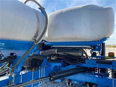 items/210ee511eb6fed11a76e0003fff934d4/kinze49002-pt24r30planter_5b034c9ebf5345a384163474a8ef3716.jpg