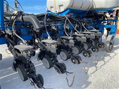 items/210ee511eb6fed11a76e0003fff934d4/kinze49002-pt24r30planter_7a6dcb4f558d47ee97d6832f8967ca9a.jpg