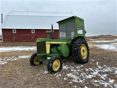 1958 John Deere 820 Wheatland Tractor W/Cab 