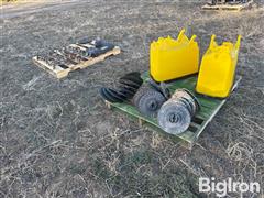 John Deere 1720 Planter Parts W/ Loftquist Scrapers 