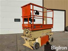 Jlg 1932RS Electric Self Propelled Scissor Lift 