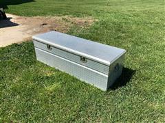 Diamond Plate Toolbox 