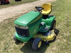 2004 John Deere LX280 All Wheel Steer Lawnmower 