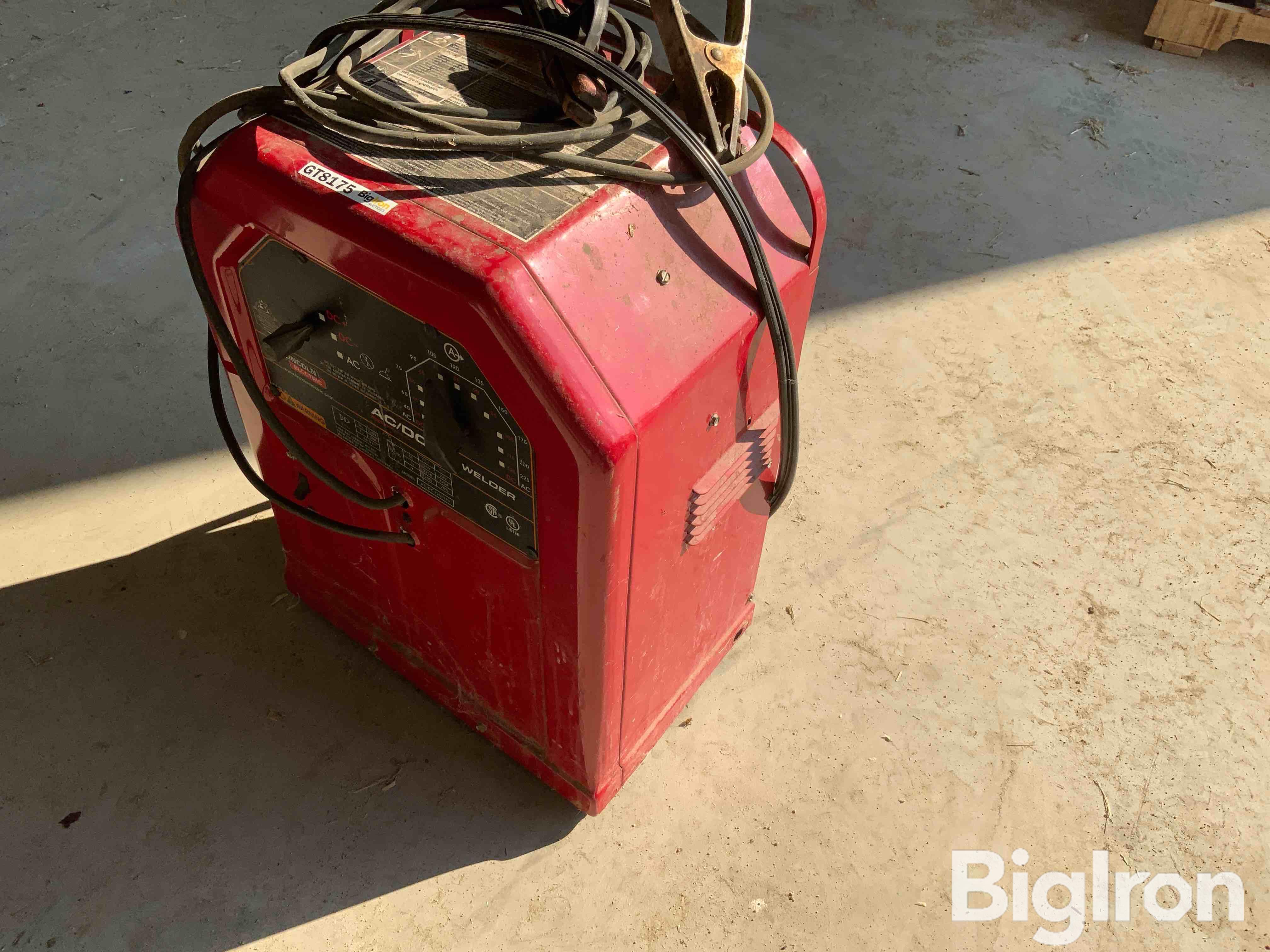 Lincoln Electric Arc Welder 