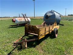 Minneapolis-Moline Manure Spreader 