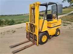 Caterpillar V50C Forklift 