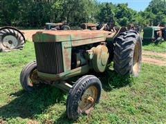 John Deere 2WD Tractor 