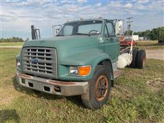 1995 Ford F700 S/A Cab & Chassis 