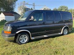 2005 Chevrolet Express 1500 2WD Passenger Van 