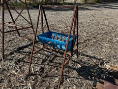 Livestock Hay Feeder 