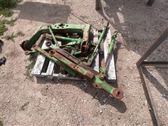 items/2383d92bb945ee11a81c00224890d91b/johndeere3pointarmsquickhitch_7697e018544a47b6bf49c4dfba1c2b9d.jpg