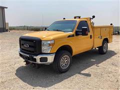 2016 Ford F350 XL Super Duty 4x4 Utility Truck 