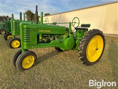 1949 John Deere B 2WD Tractor 