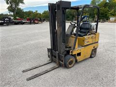 Caterpillar T50D Forklift 