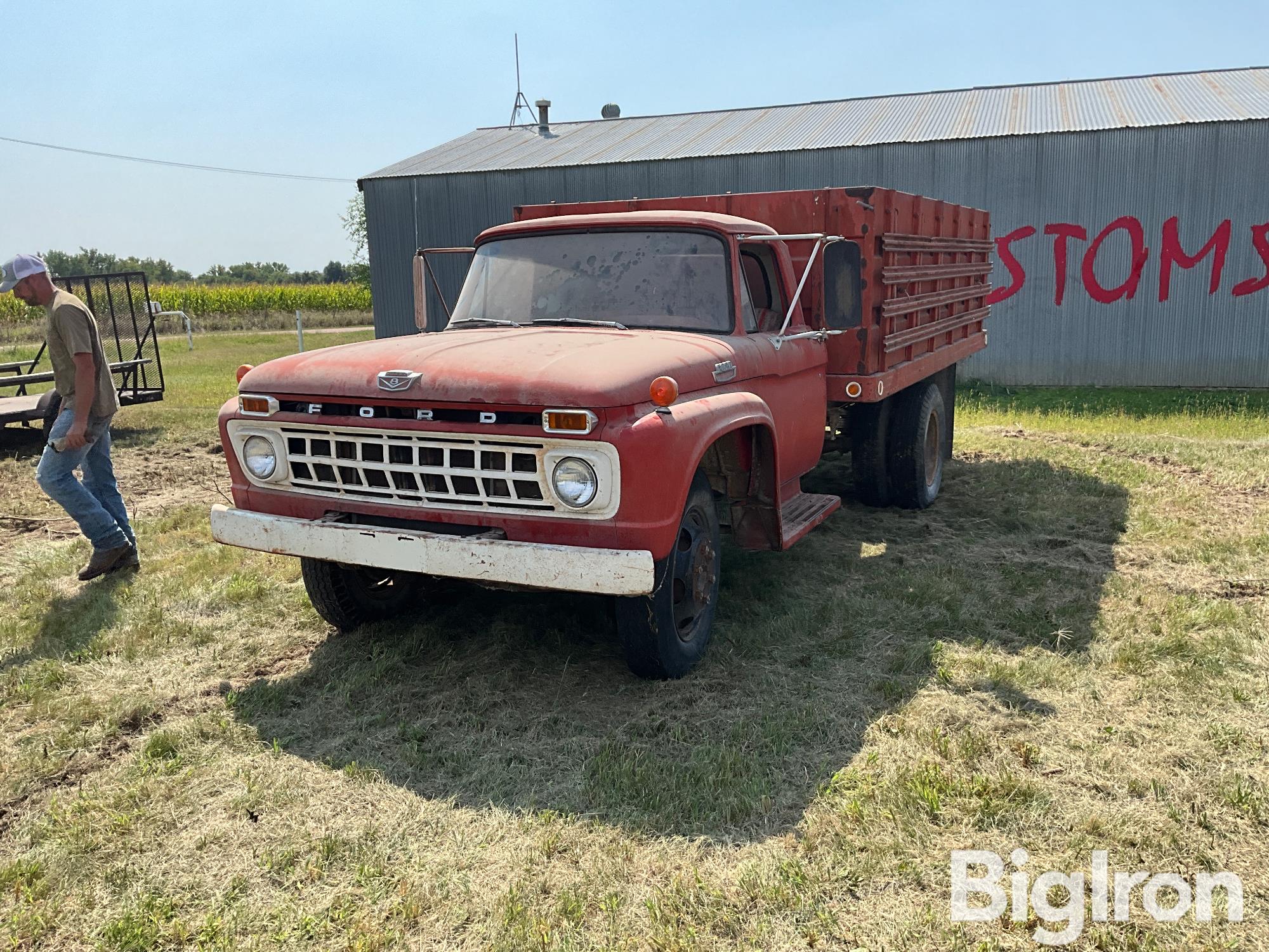 1965 Ford F600 S/A Grain Truck 