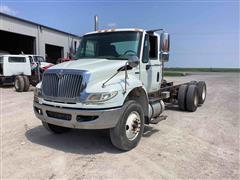 2009 International 4000 T/A Cab & Chassis 