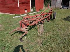 International 540 5/16 Moldboard Plow 