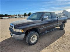 1997 Dodge 2500 Extended Cab 4X4 Pickup 