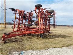 Sunflower 5451 46' Field Cultivator 