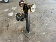 Motorized Buffer On Pedestal 