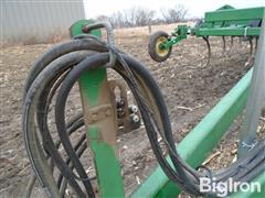 items/25155fd663b7ef1195f6000d3a620d5e/johndeere68021chiselplow_1047f6426f3a4cea9eb54c399e24bb6e.jpg