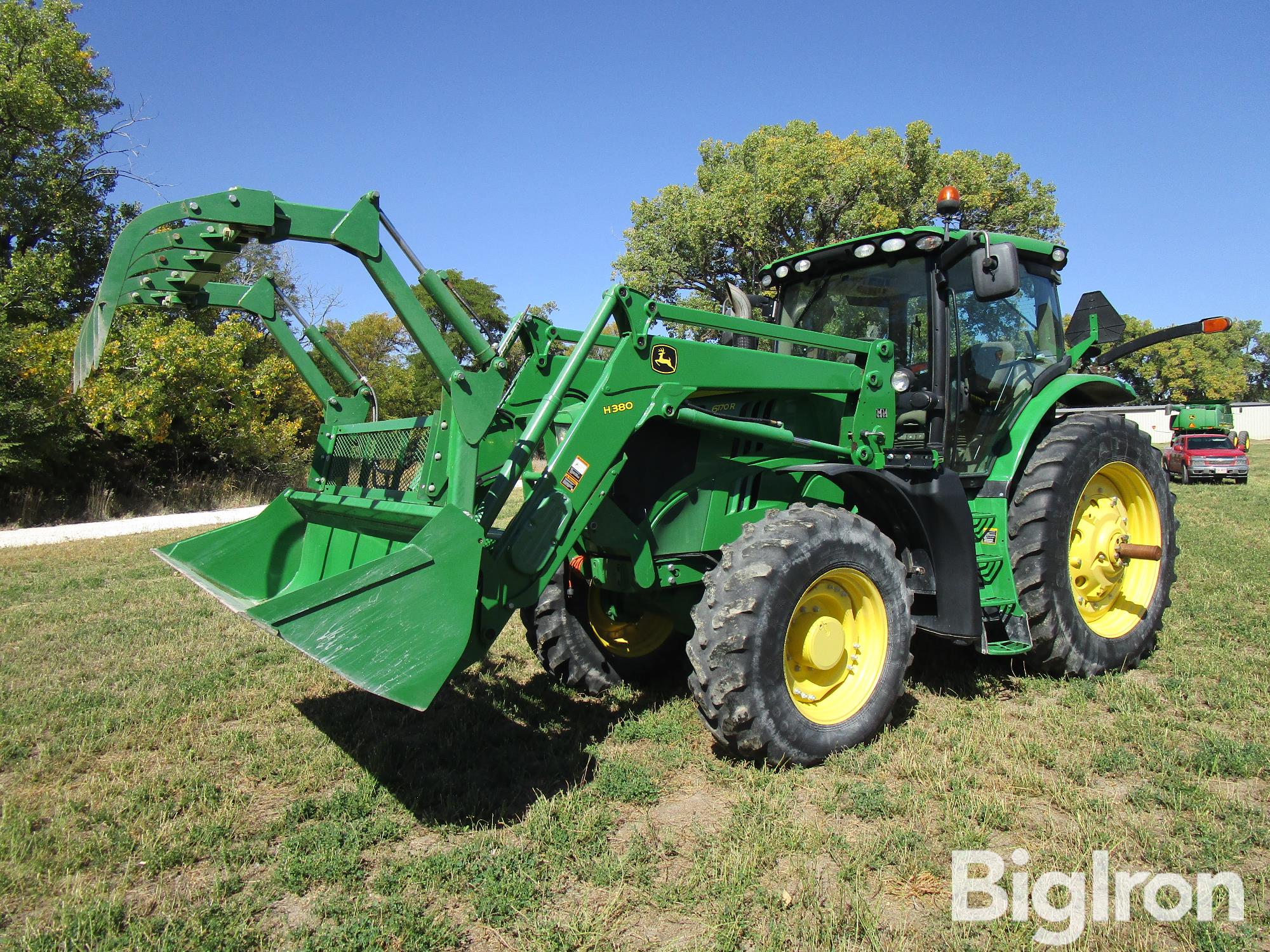 2014 John Deere 6170R MFWD Tractor And H380 Loader/Grapple 