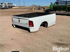 Dodge 2500 4x4 Pickup Bed W/Chrome Bumper 