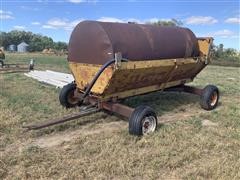 E-Z Trail Wagon W/1000-Gallon Water Tank 