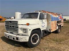 1982 Ford F700 S/A Fuel Delivery Truck 