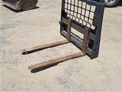 Bobcat Skid Steer Pallet Forks 