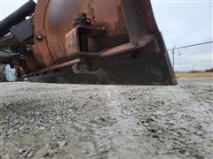 items/26442eea107eed11a76e0003fff91796/hydraulicsnowpusherskidsteerattachment_b6b2921d3fca4e2d85afaa24167ae908.jpg