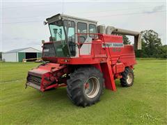 1982 Massey Ferguson 860 2WD Combine 