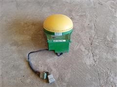 John Deere Starfire ITC Globe W/Mounting Bracket 