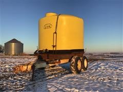 1500-Gal Poly Tank On T/A Trailer 