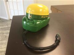 John Deere StarFire 3000 Receiver 