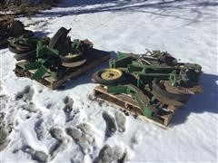 John Deere Single Disk Fertilizer Openers 