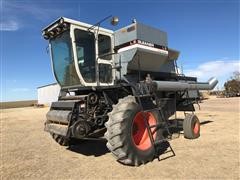 1983 Allis-Chalmers Gleaner L3 Combine 