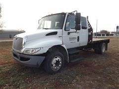 2011 International 4300 DuraStar S/A Extended Cab Flatbed Truck Tractor W/Ball Hitch 