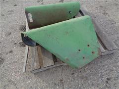 items/26f92f599289ee11a81c6045bd4a636e/johndeere40203020rearfendersqty2_78a3d48d59354cd2a6e8ce73c667a9a5.jpg