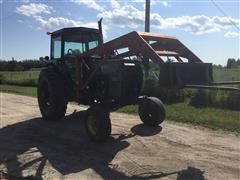 1977 White 2 105 2WD Tractor W/Loader 