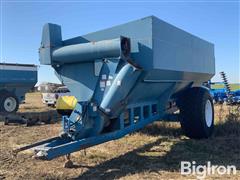 Kinze AW 840 Grain Cart 