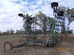 John Deere Field Cultivator 