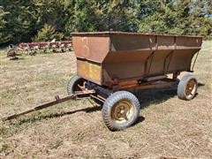 Horn Flare Box Wagon W/Hoist 