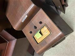 1940s Ge Chair Side Radio 